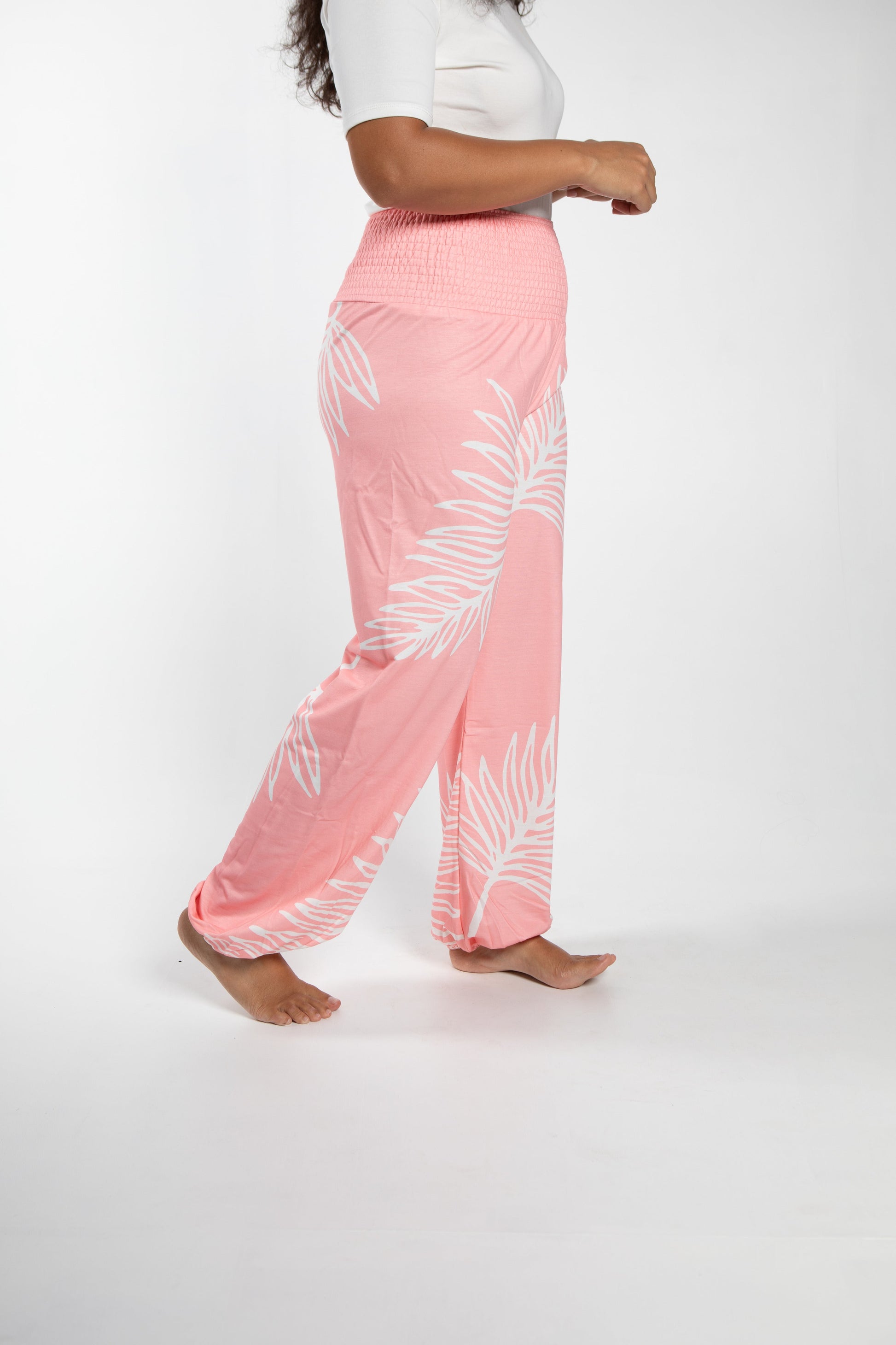 Women's Palm Leaf Stretchy Pant - Island Dyansty ApparelBottomsWomen's Palm Leaf Stretchy Pant